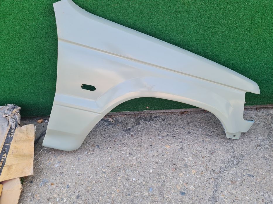 Предни калници и задни вежди Mitsubishi Pajero