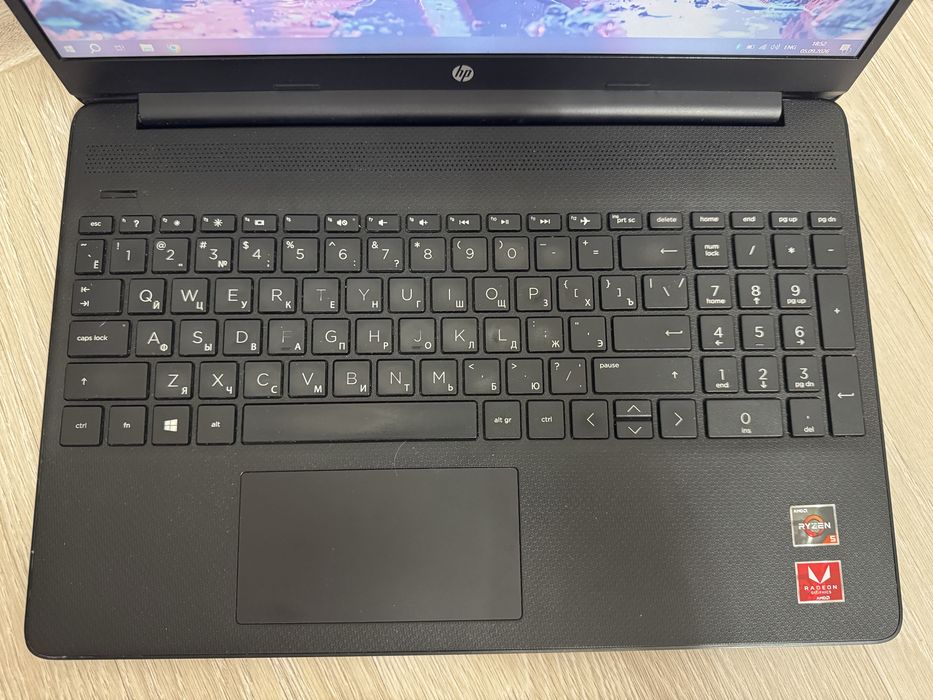 Ноутбук HP 15s-eq0024ur