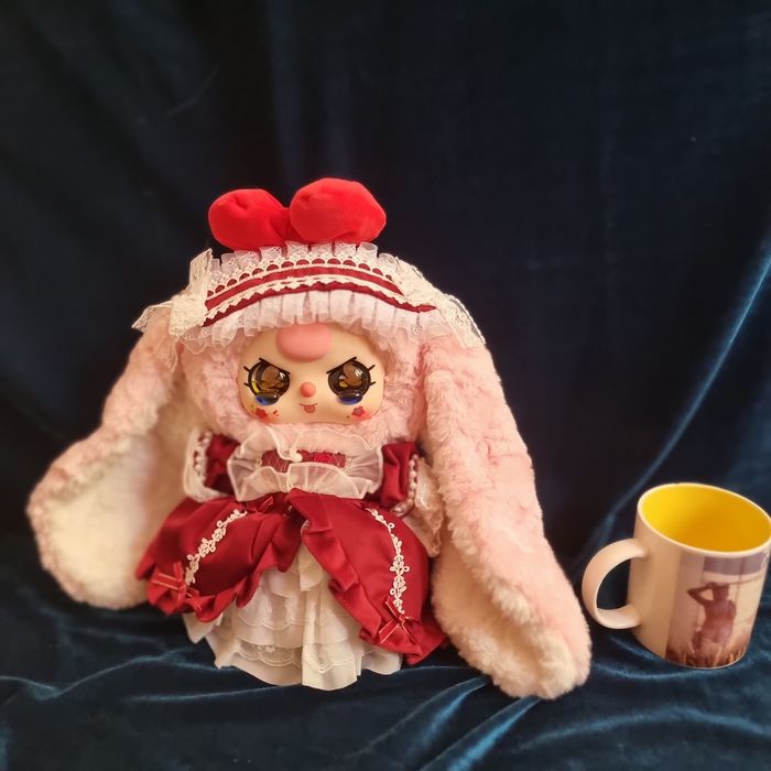 Игрушки сувенирные японский анимэ родня лабубу:)