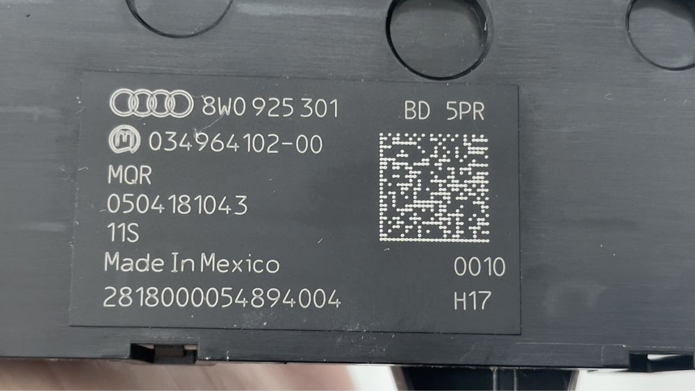 Контролен панел AUDI A4 A5 Q5 8W0925301