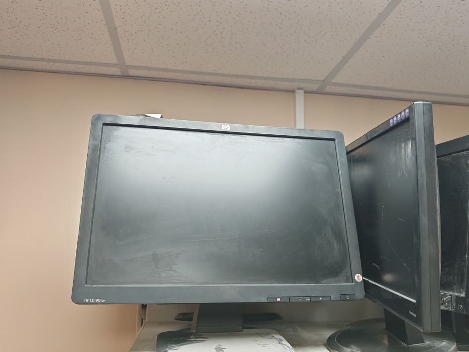 Samsung Hp 19" мониторы