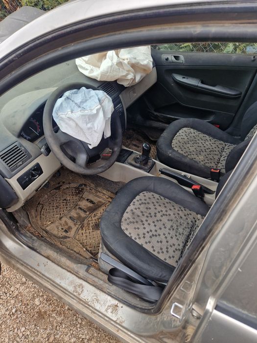 Шкода фабия на части