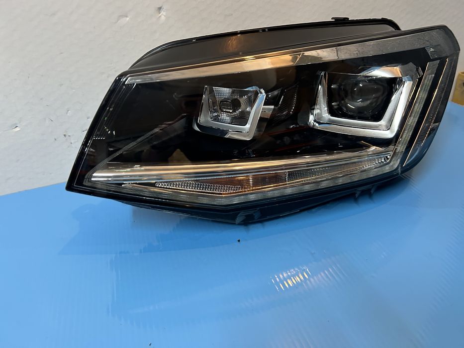 Far faruri VW Caddy 4 MK6 full led stanga