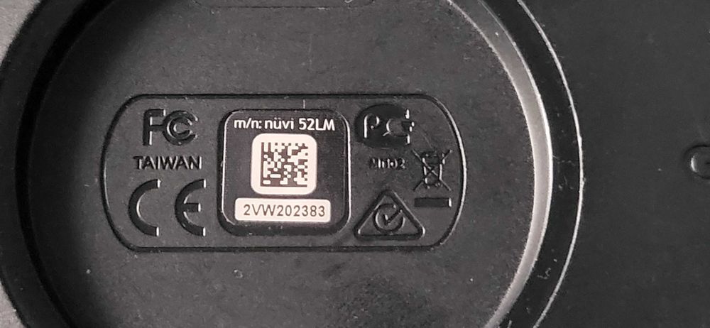 GARMIN Gps NUVI 52  fuctional se vinde fara accesori slot card