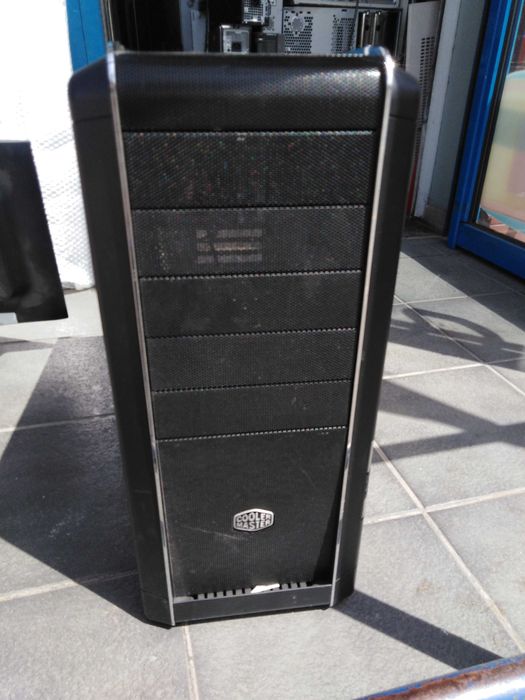 Компютърна кутия Mid-tower / Micro tower