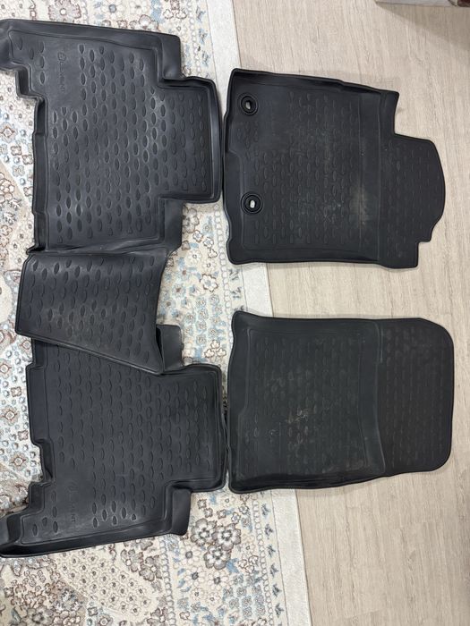 Полики Прадо 150