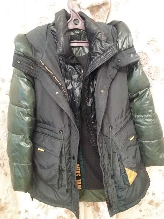 Продам куртку в отличном состоянии