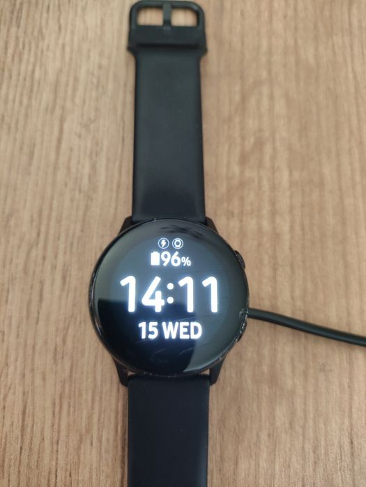 Смарт часы Samsung galaxy Active SM-R500