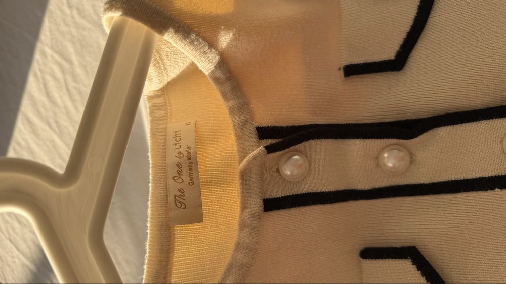 Продам 3 кофточки Lichi, размер S