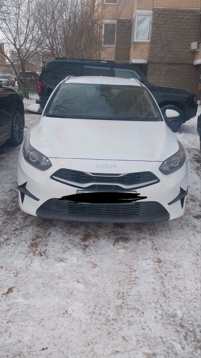 Киа сид (универсал) 18 тыс на 3 г.