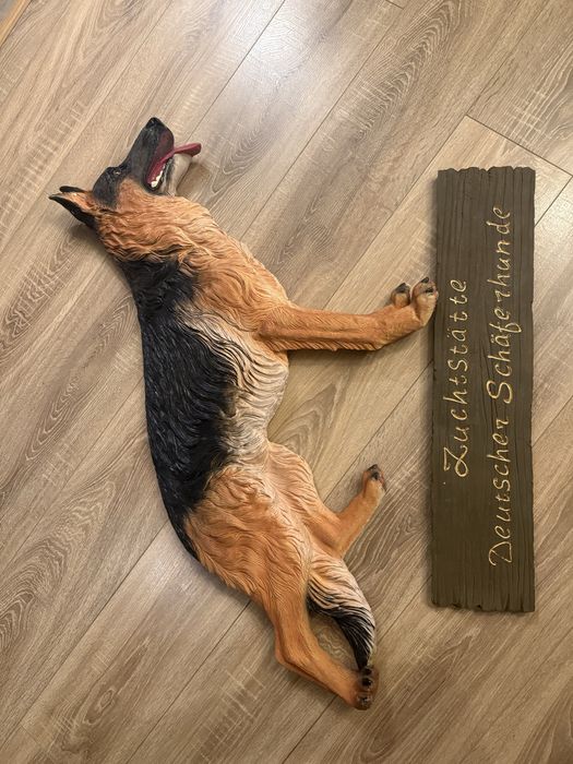 Ciobanesc germen figurina