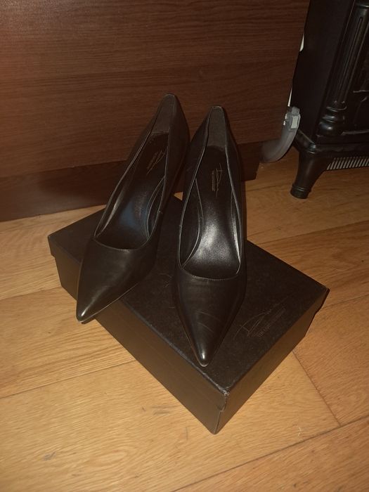 Черни елегантни обувки от естествена кожа Dima