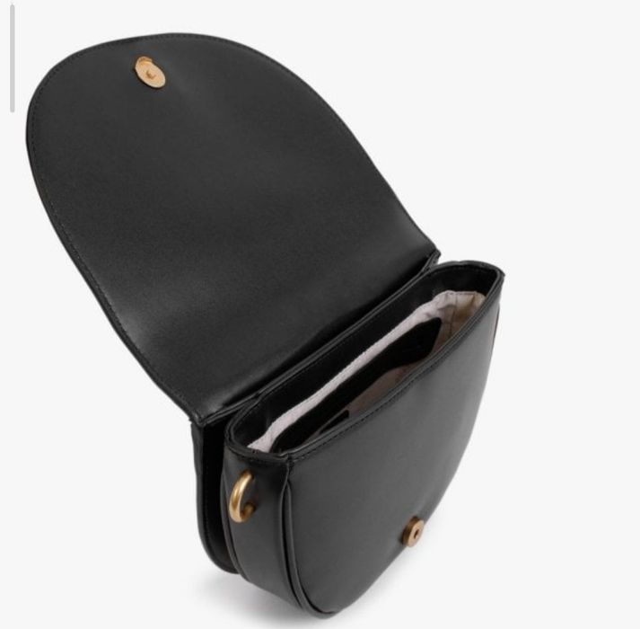 Оригинална чанта Guess