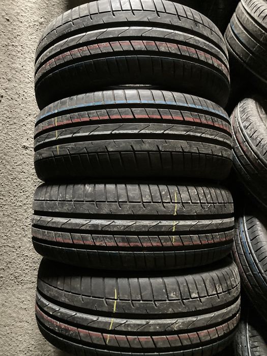 Anvelope Starmaxx set 4 buc, 8 mm, 215/55 R 17 Dot 2018