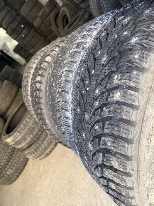 275/50/21 продам