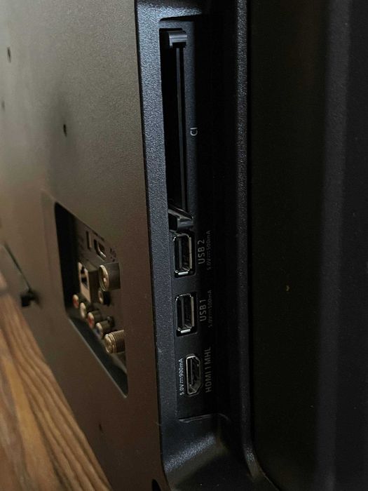 Телевизор Philips 32phs5813 32 дюйма
