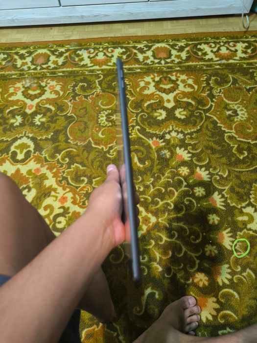 Продается айпад (ipad) 9 поколение