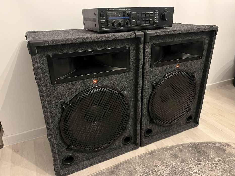 Vand boxe si amplificator