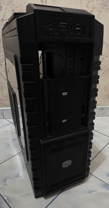 Carcasa Cooler Master HAF X + Sursa Techsolo - 730W