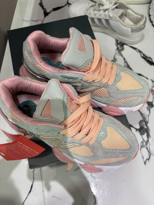 Новые кроссовки