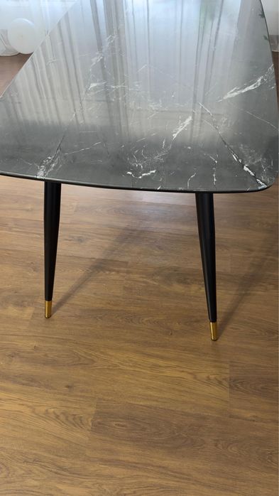 Masa CYRYL, negru cu efect de marmura, 140x80x75 cm