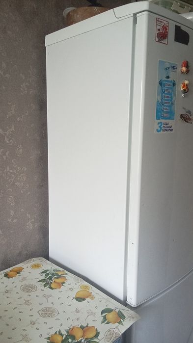 Продам нерабочий б/у холодильник.