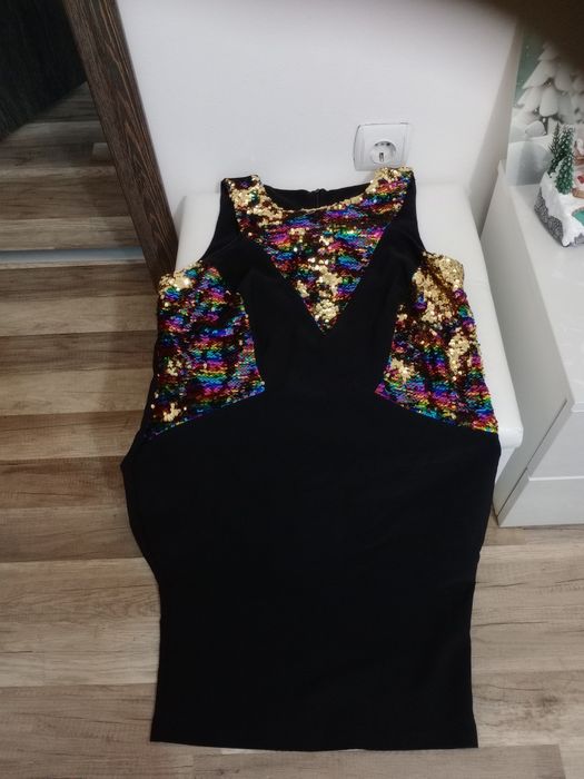 Официална рокля с пайети