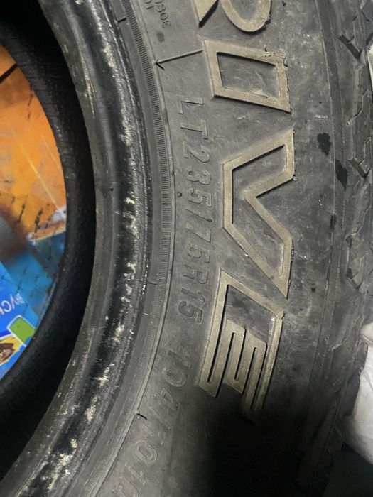 Maxxis A/T  в хорошем состоянии