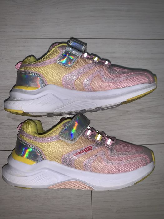 Кроссовки «КАКАДУ»