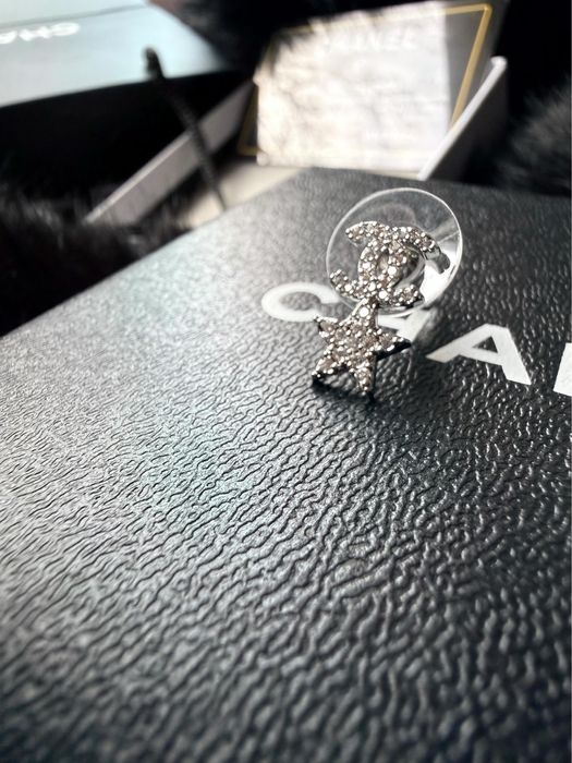Chanel обици с кутия
