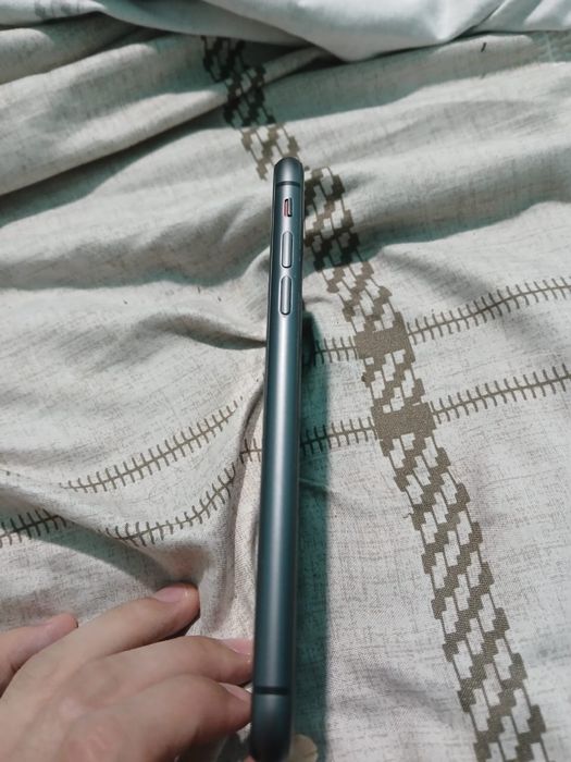 Айфон 11 64  обмен на самсунг 5G