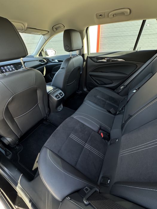 Opel Insignia 2020 2.0 CDTI BiTurbo 4x4