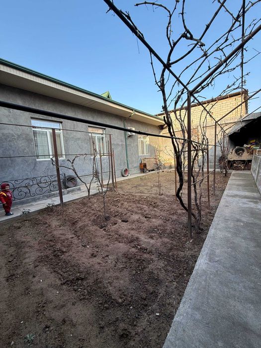 Ун коргон. 4 соток 5-хона Фасад 20 метр ор-р Уч кахрамон постдан 4 км.