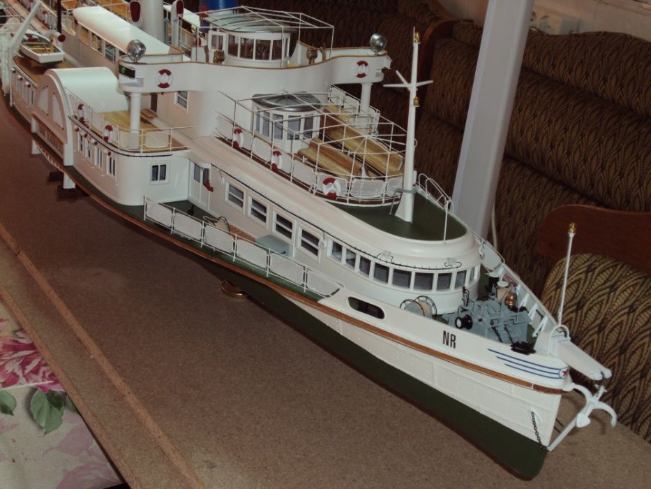Macheta navei de pasageri Tudor Vladimirescu