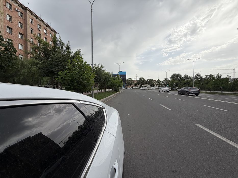 Noturar bino 1 chi liniya, нежелой дом,