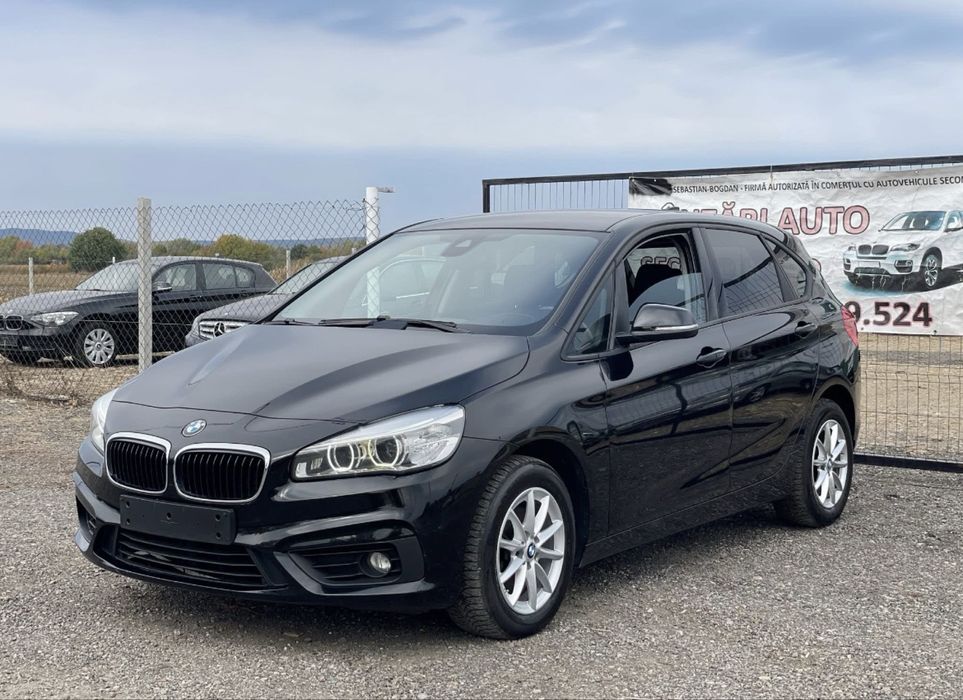 Bmw seria 2 active Tourer 216d Disel-2015 luna 10
