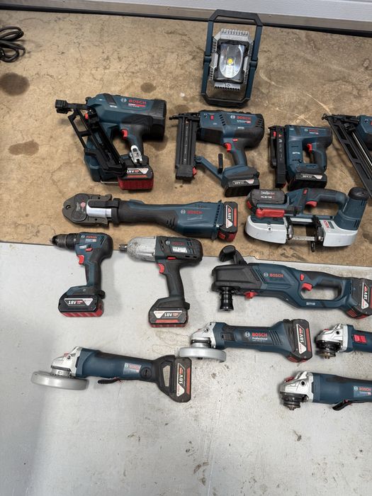 Bormasina flex pistol cuie impact bosch 18v