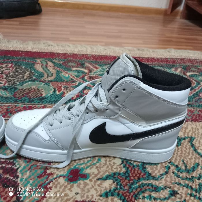 AIR JORDAN NIKE oyoq kiyimi