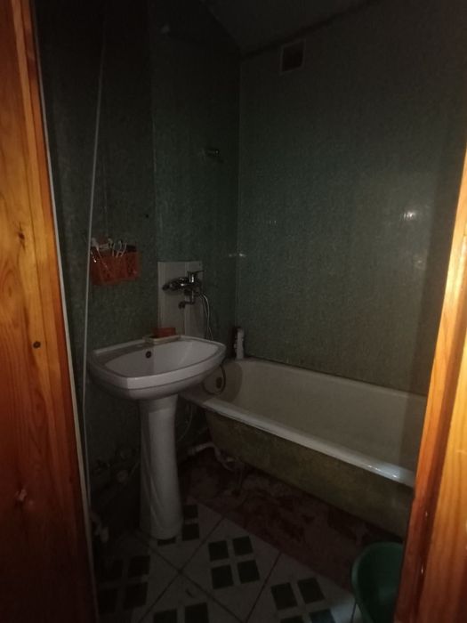 Yunusobot 4 kvartil kuruk yoni