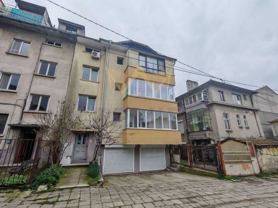 Продава се Двустаен апартамент в Бургас, Възраждане - 33 кв.м за 1345 €/кв.м - Снимка #15