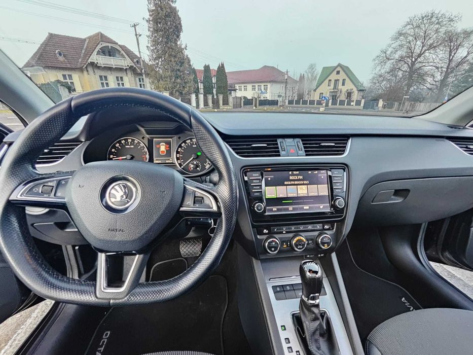 Skoda Octavia III 1.6 TDI 105 CP DSG 7 trepte, full, trapa, webasto