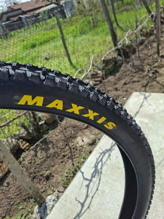 MAXXIS 27.5×2.4 65psi