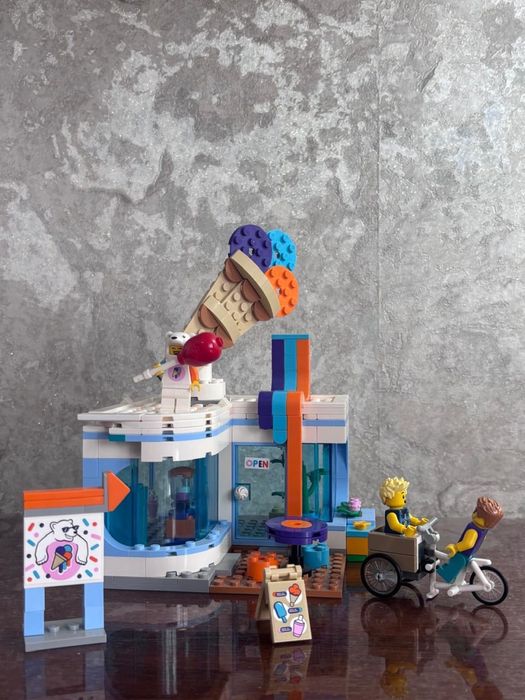 Продам собранные наборы Lego