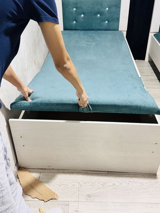 Продам две кровати