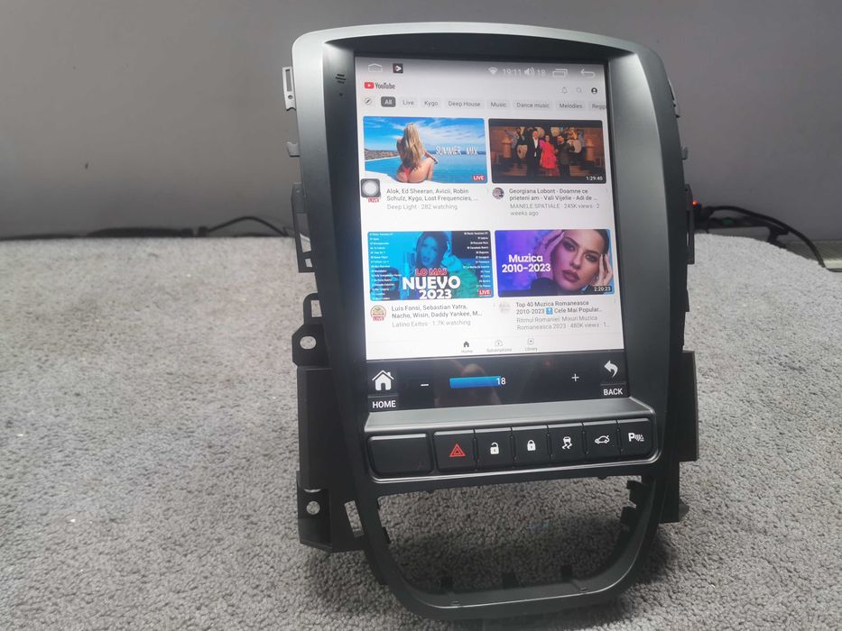 Navigatie Opel Astra J/Tesla style  4/64gb port SIM