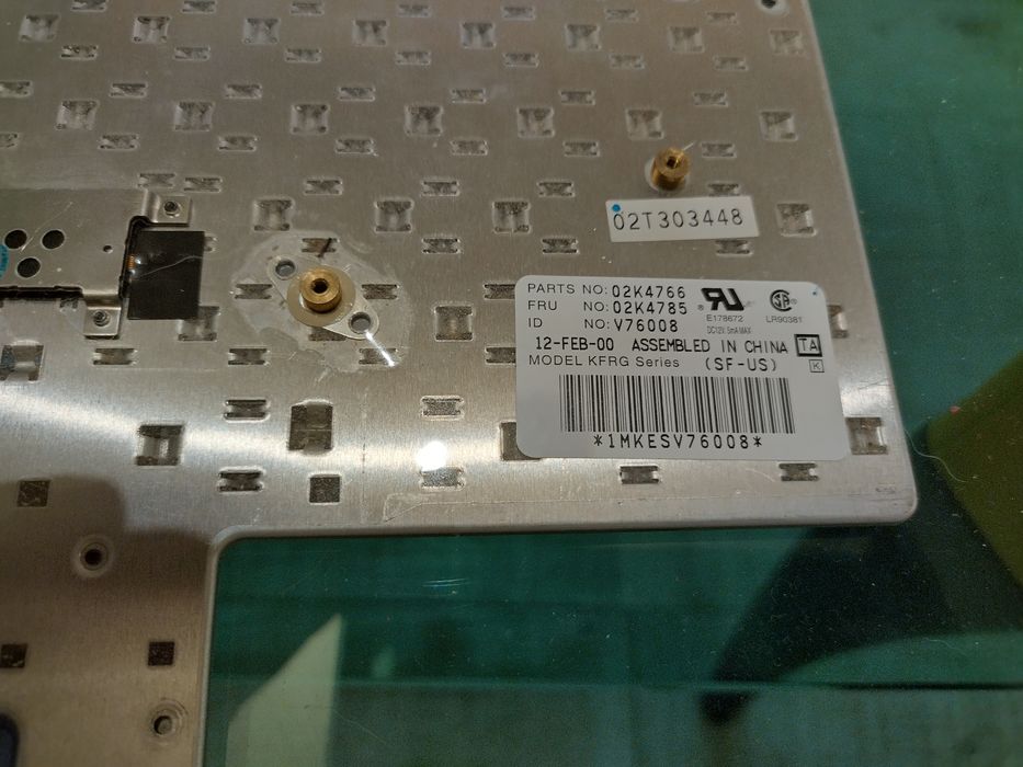 Клавиатури за ретро лаптопи IBM и HP