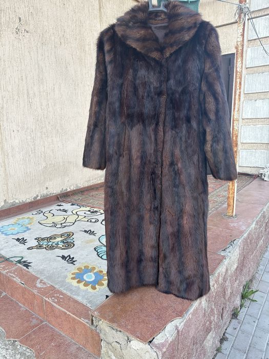 Продам норковую шубу