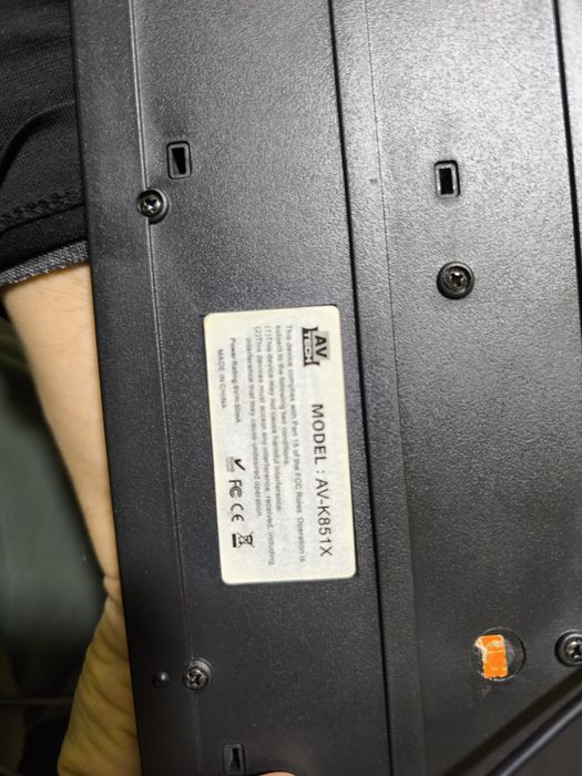 Keyboard (avtech) and mouse (defender)