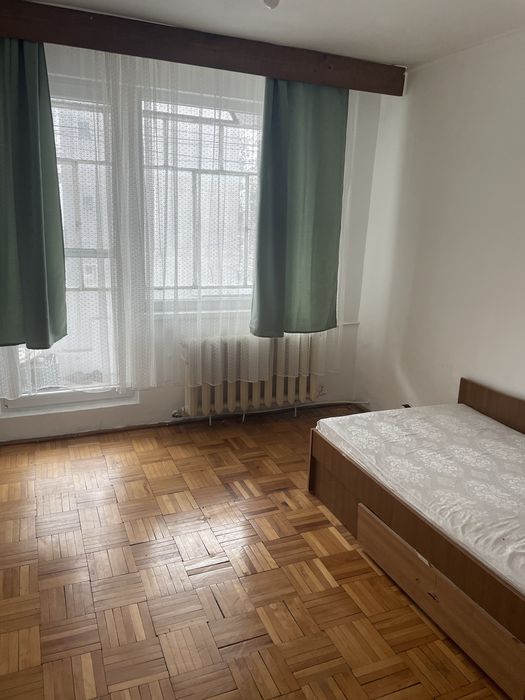 Inchiriez apartament 3 cam et 1 iosia