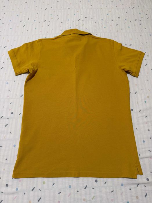 Продавам нова поло тениска Fjallraven Ovik Polo T-Shirt, цвят Ochre, размер L